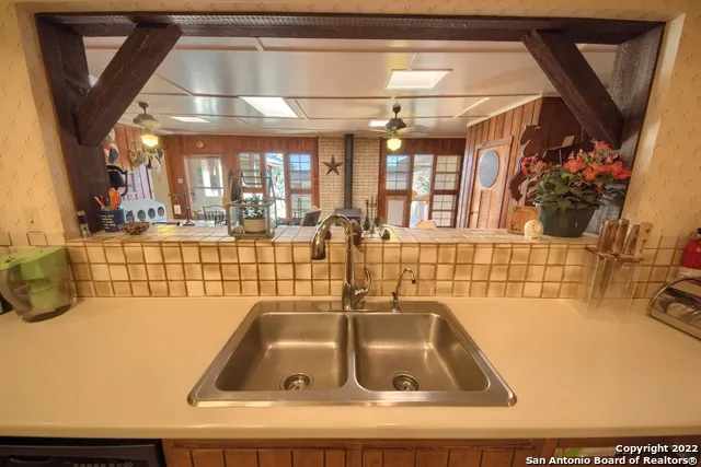20070 State Hwy 16 Helotes, TX 78023