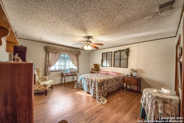 20070 State Hwy 16 Helotes, TX 78023