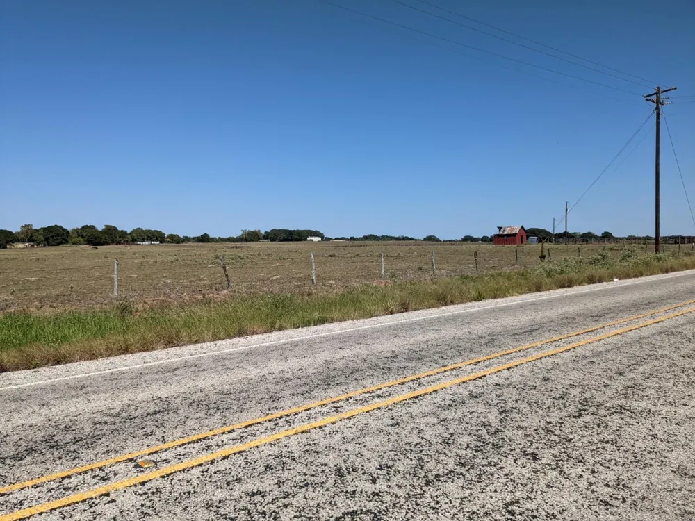 County Rd Road Weimar, TX 78962