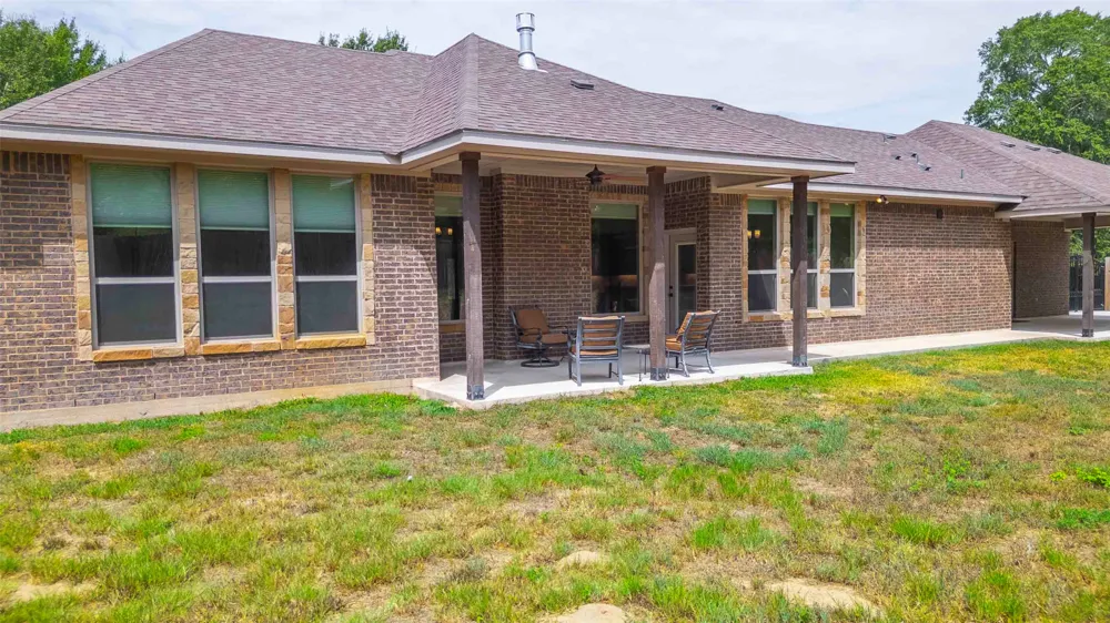 9695 County Road 321 Caldwell, TX 77836