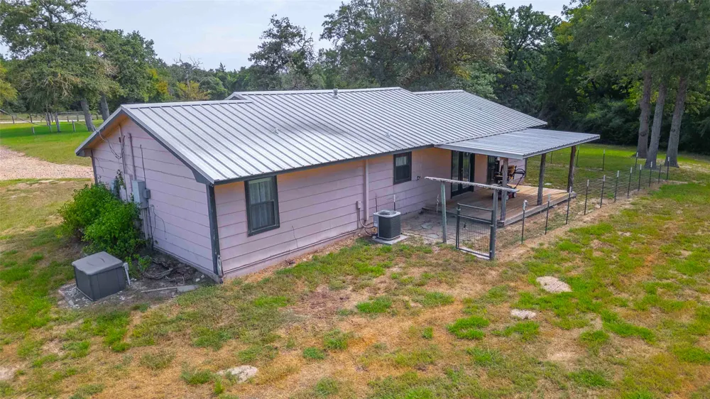 9695 County Road 321 Caldwell, TX 77836