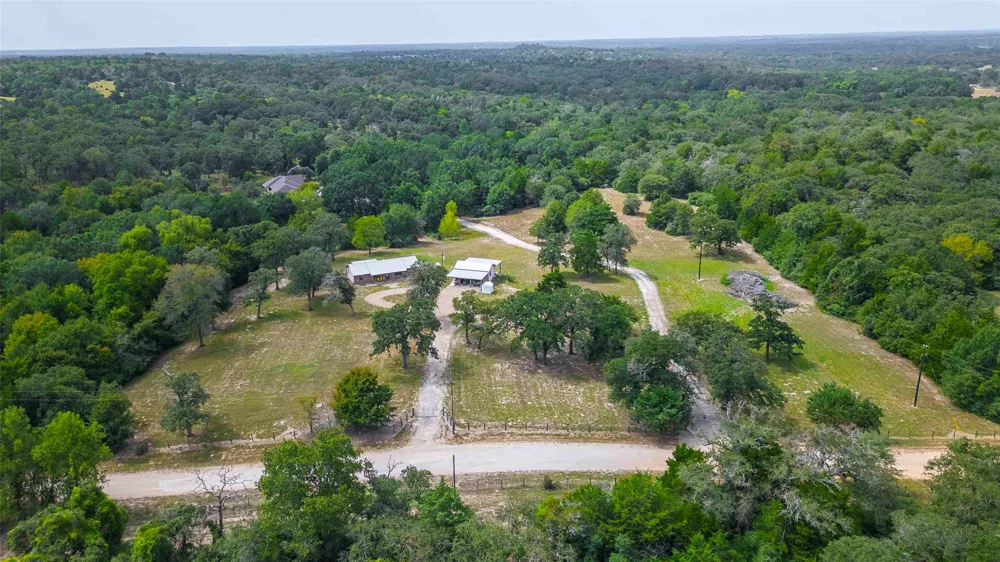 9695 County Road 321 Caldwell, TX 77836