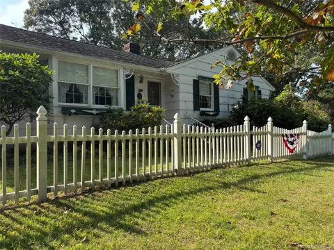 16 Rocklein Road