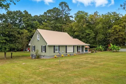 241 Riverbend Dr