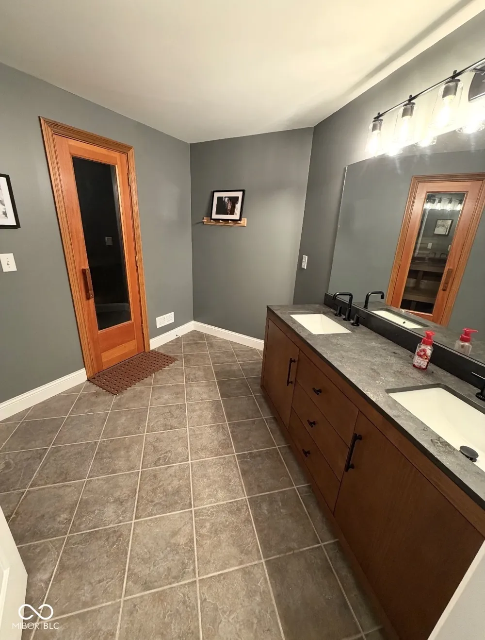 1946 Einsel Road Lawrenceburg, IN 47025