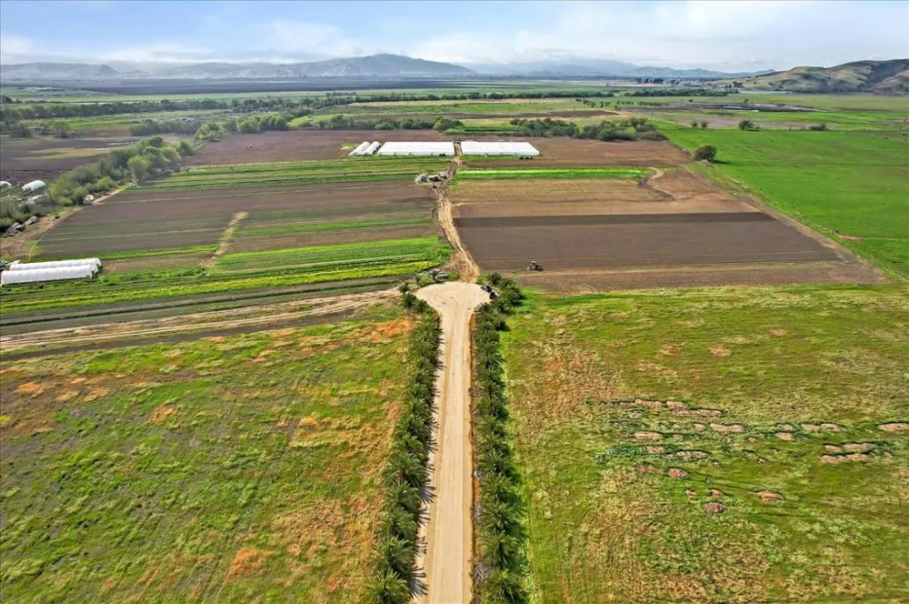 8100 Sofie Court Hollister, CA 95023