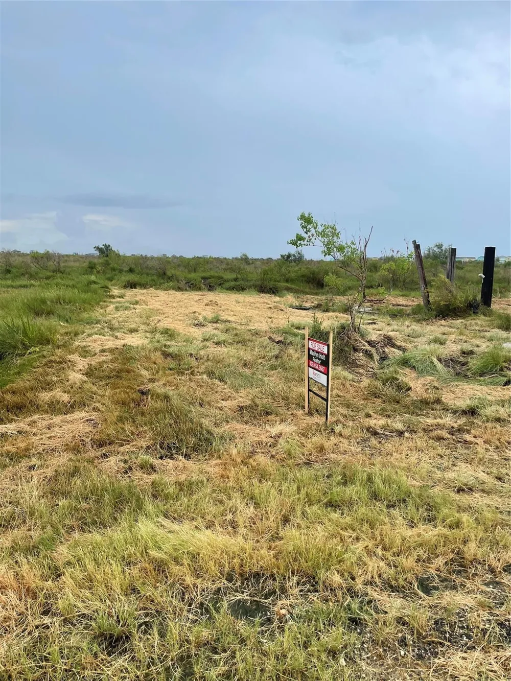 1128 Waco Gilchrist, TX 77617