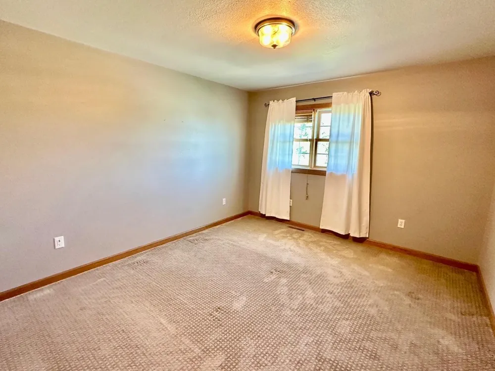 310 7th Street SW Roseau, MN 56751