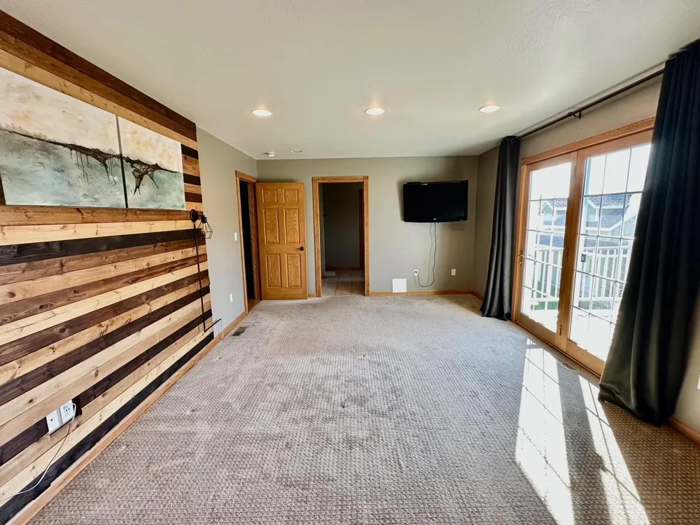 310 7th Street SW Roseau, MN 56751
