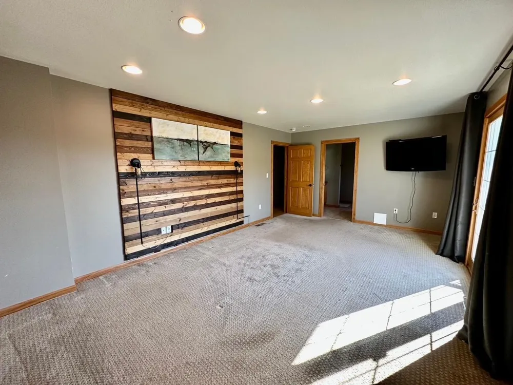 310 7th Street SW Roseau, MN 56751
