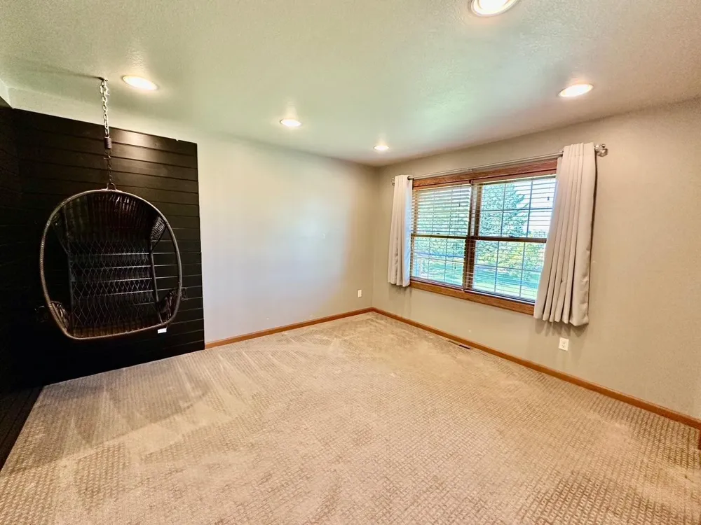 310 7th Street SW Roseau, MN 56751