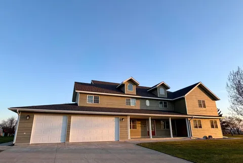 310 7th Street SW