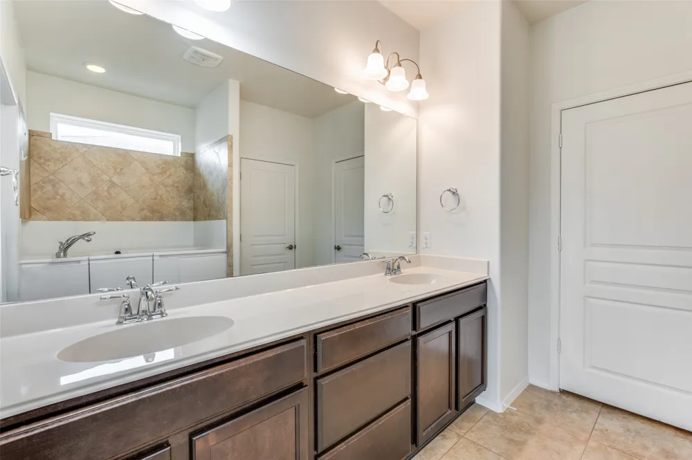 6445 Paragon Drive Frisco, TX 75036