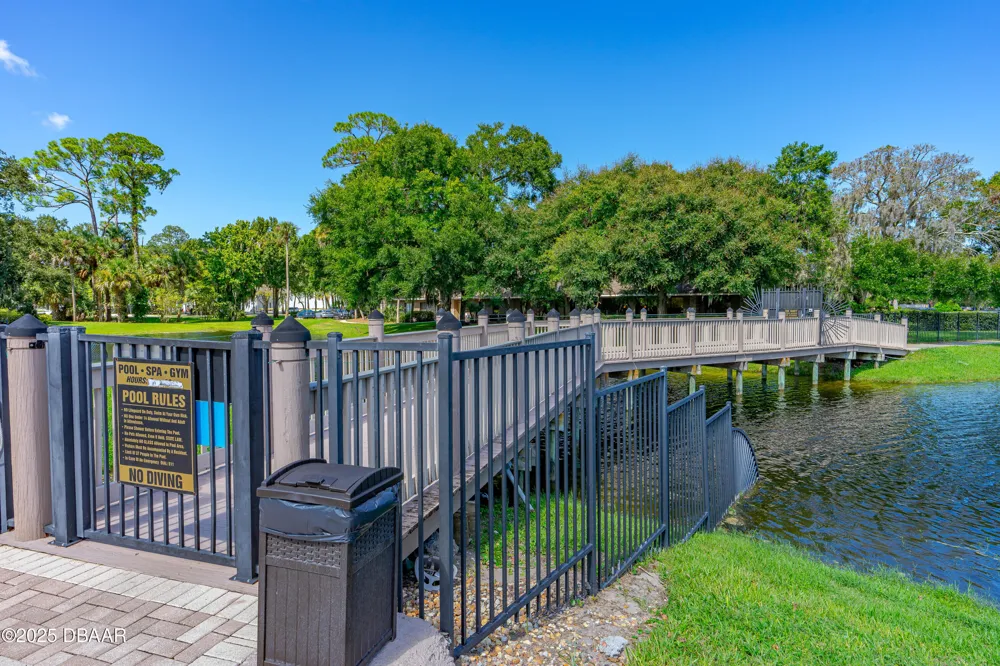 940 Village Trail #6-111 Port Orange, FL 32127