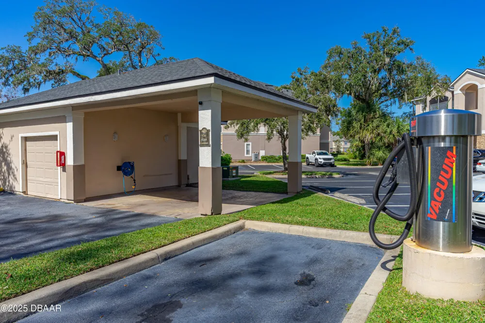 940 Village Trail #6-111 Port Orange, FL 32127