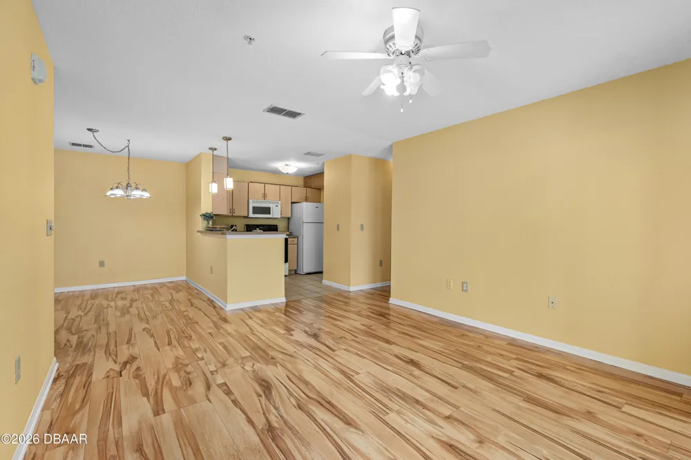 940 Village Trail #6-111 Port Orange, FL 32127