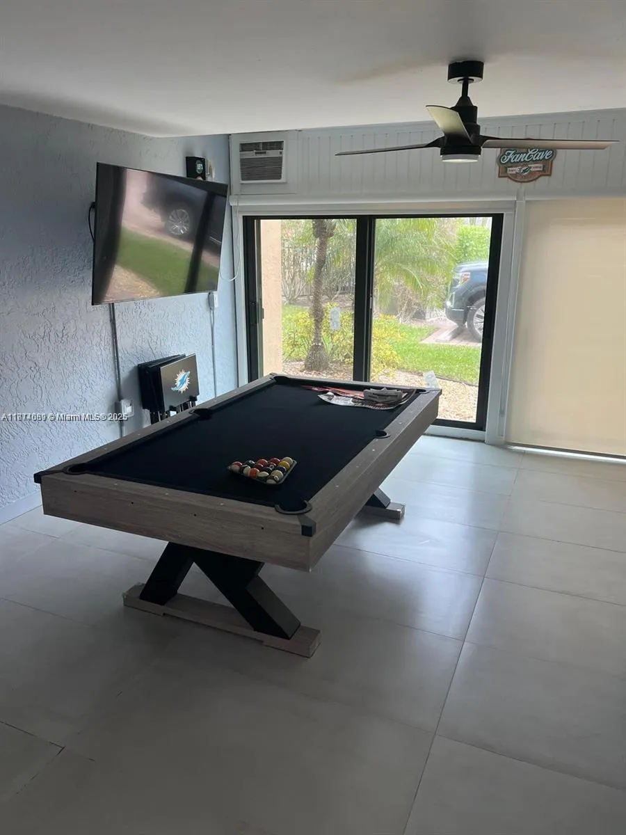 1103 S collier #C-108 Marco Island, FL 34145