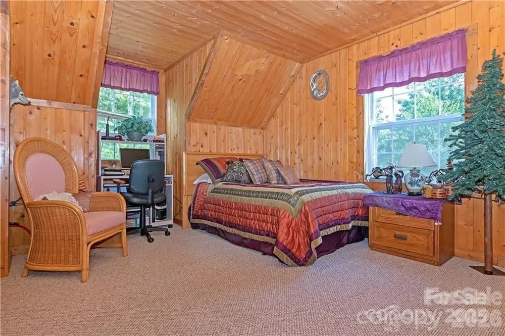 612 Old Home Place Road Tuckasegee, NC 28783