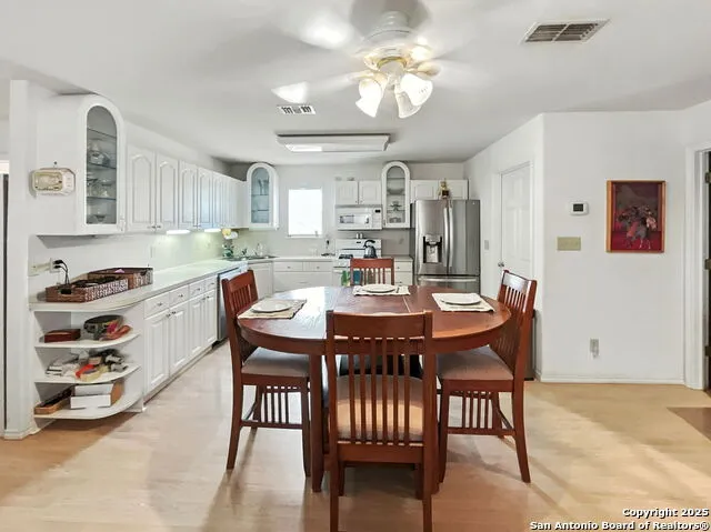 214 Star Ln Pipe Creek, TX 78063