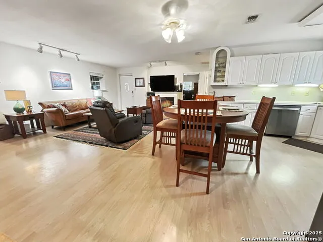 214 Star Ln Pipe Creek, TX 78063