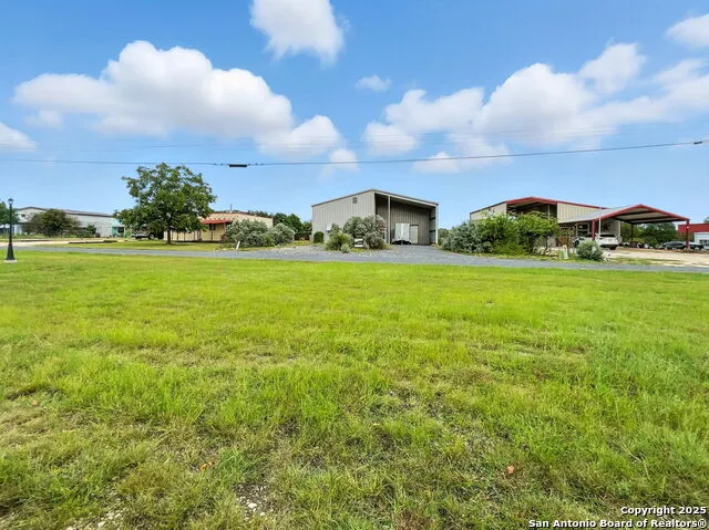 214 Star Ln Pipe Creek, TX 78063
