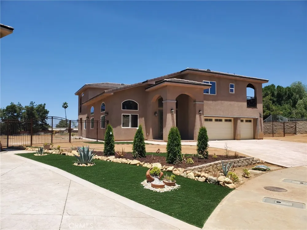 Brookwood Court Yucaipa, CA 92399