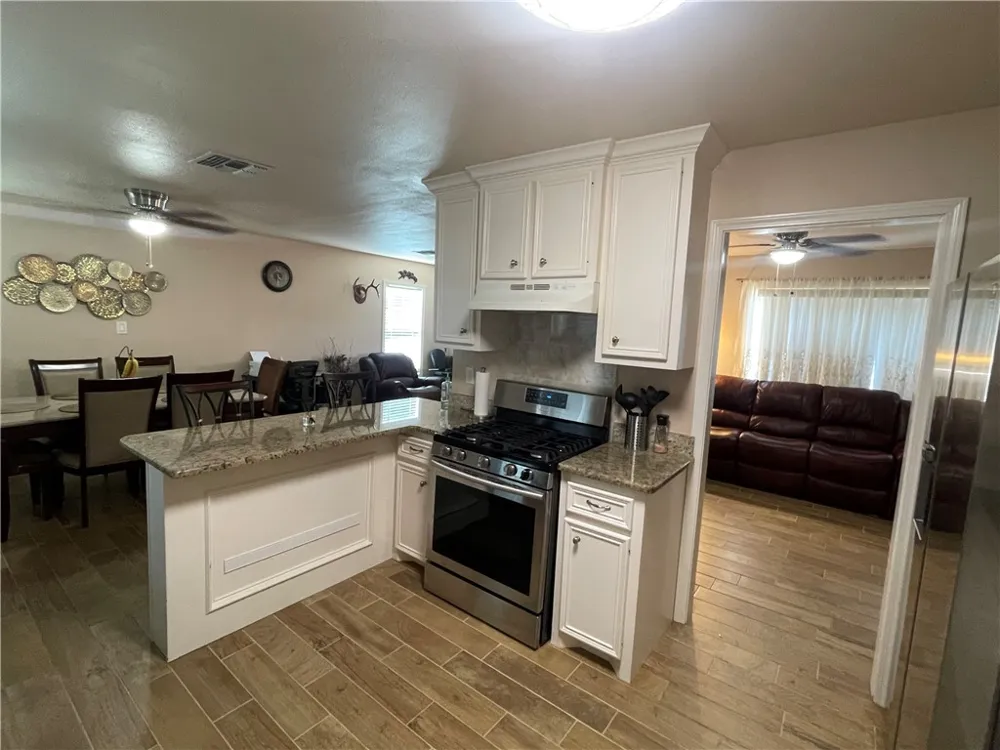 3457 Southland Drive Corpus Christi, TX 78408