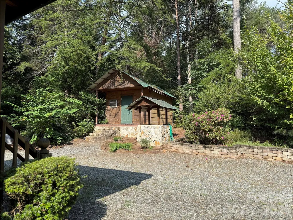66 Ashlyn Lane Tryon, NC 28782