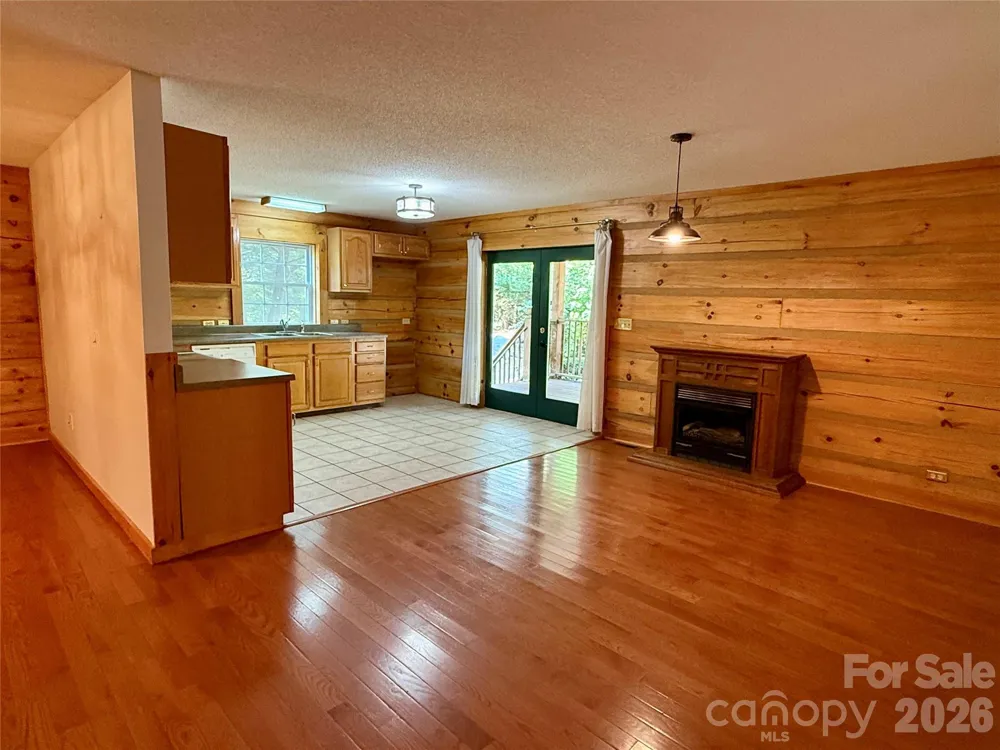 66 Ashlyn Lane Tryon, NC 28782
