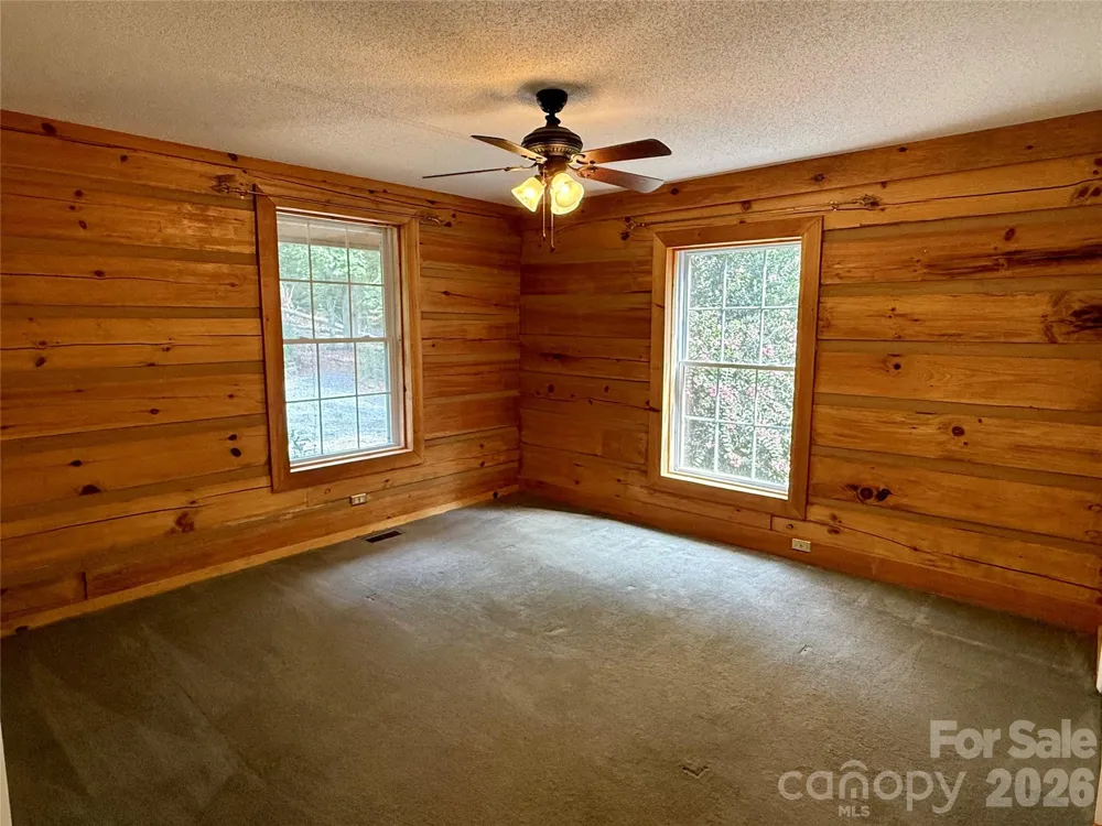 66 Ashlyn Lane Tryon, NC 28782