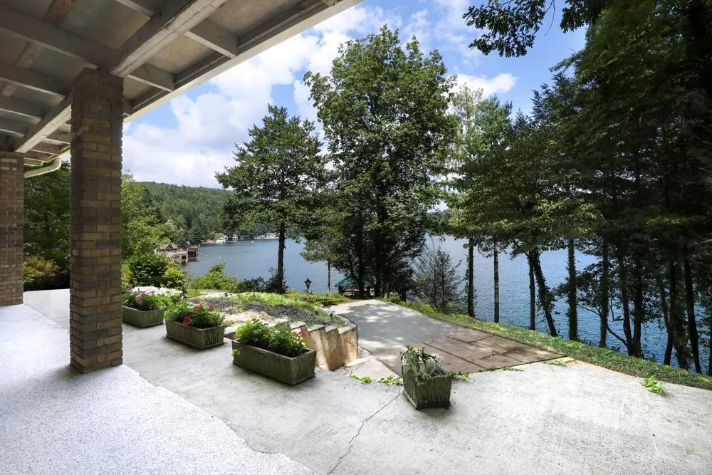 120 Pinto Lane Lakemont, GA 30552