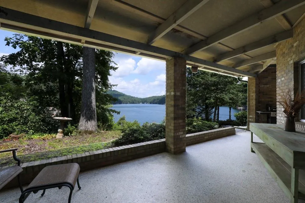 120 Pinto Lane Lakemont, GA 30552
