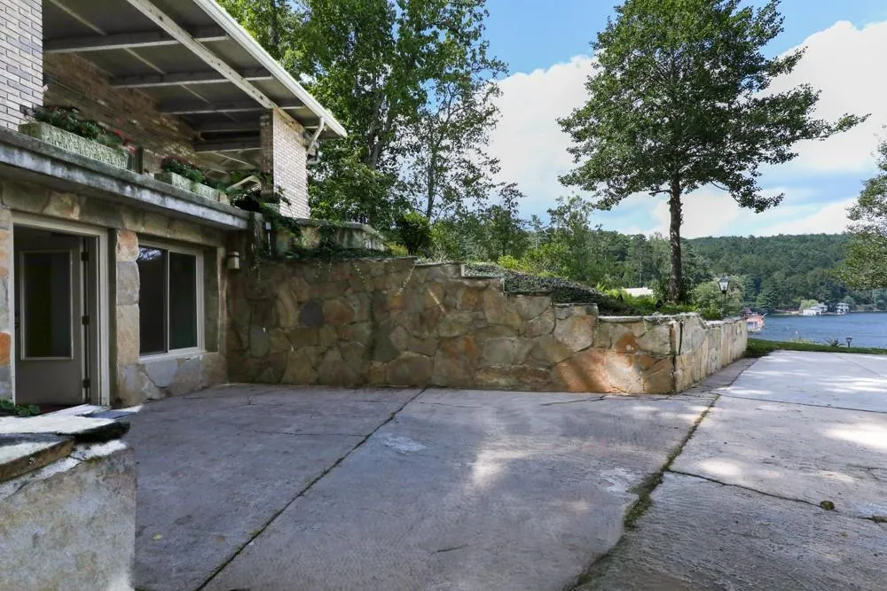 120 Pinto Lane Lakemont, GA 30552