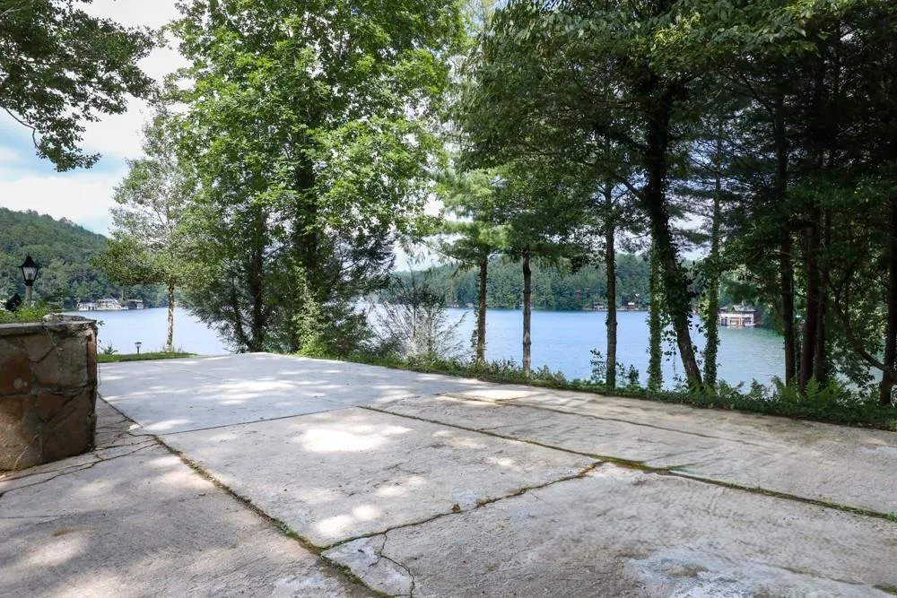 120 Pinto Lane Lakemont, GA 30552