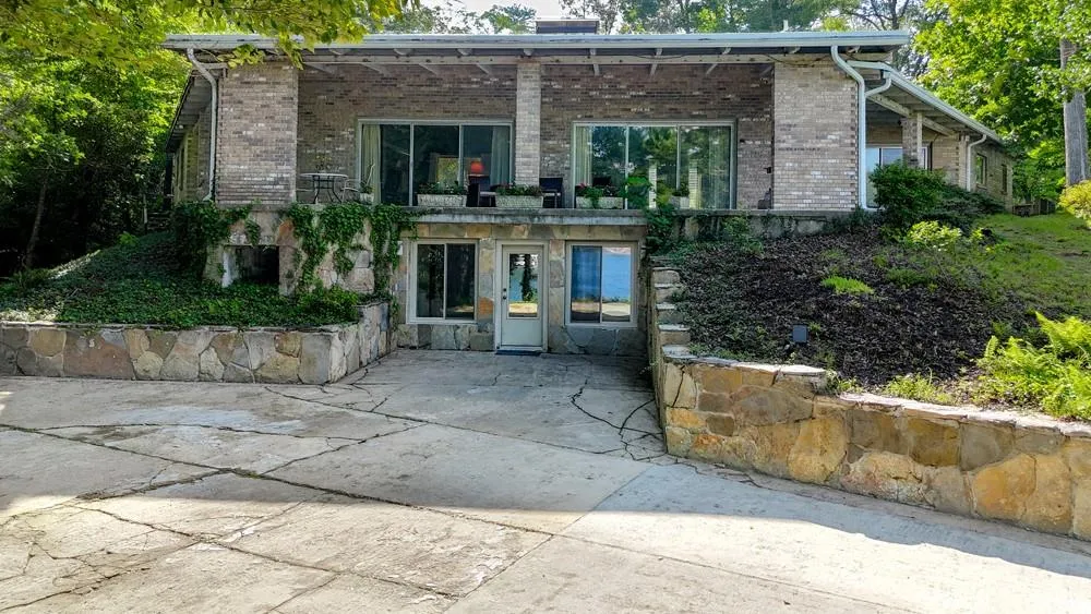 120 Pinto Lane Lakemont, GA 30552