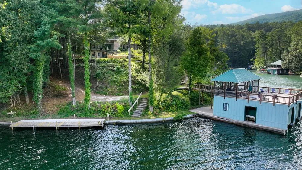 120 Pinto Lane Lakemont, GA 30552