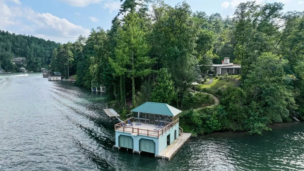 120 Pinto Lane Lakemont, GA 30552