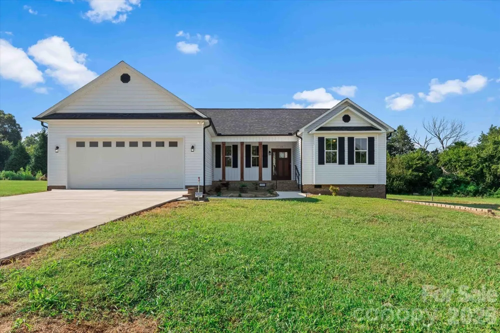 113 Cheval Trail Cleveland, NC 27013