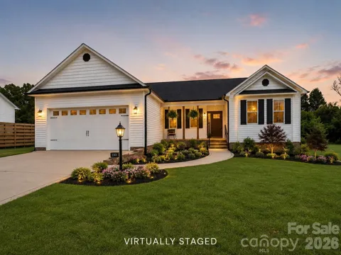 113 Cheval Trail