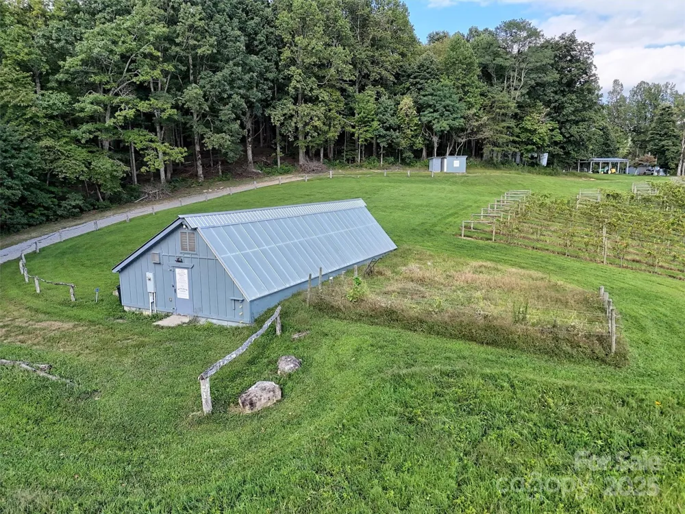 781 Payne Drive Zirconia, NC 28790