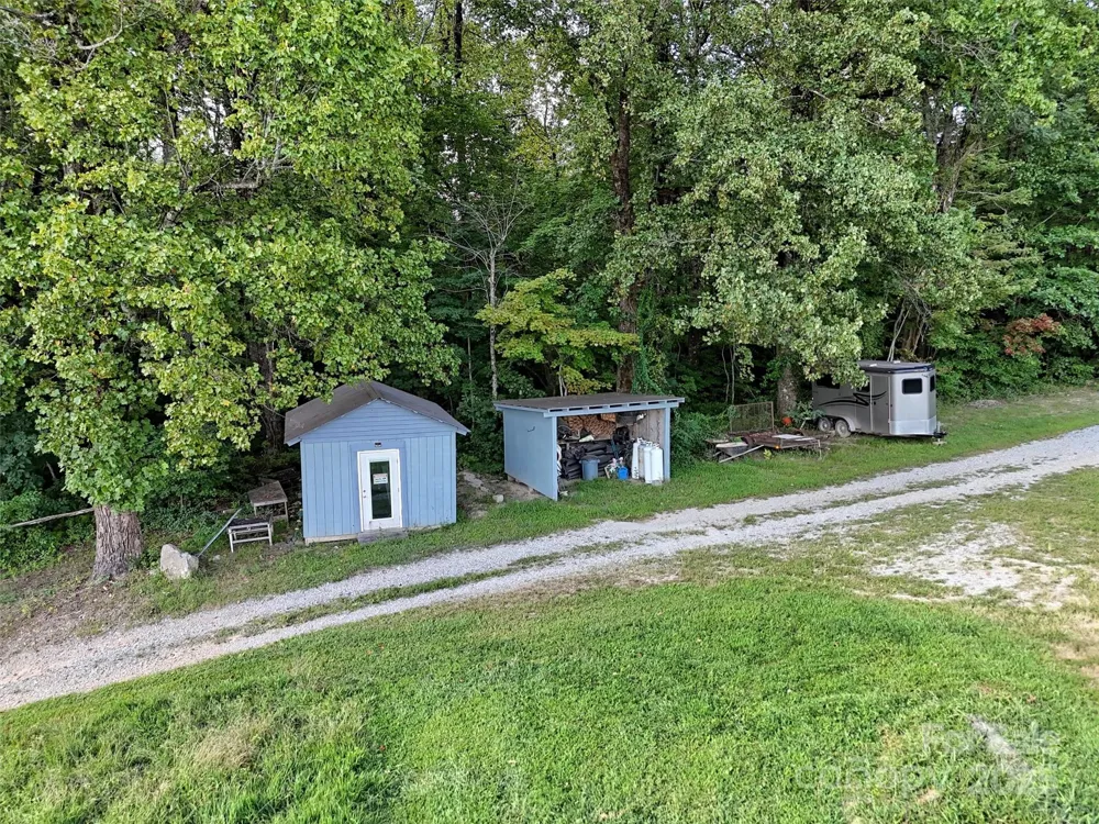 781 Payne Drive Zirconia, NC 28790