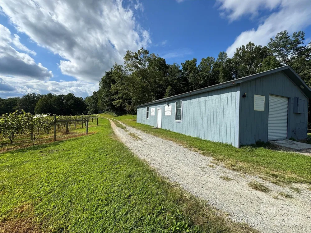 781 Payne Drive Zirconia, NC 28790