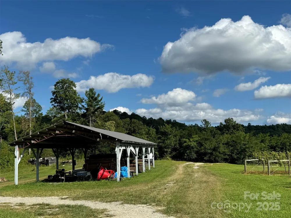 781 Payne Drive Zirconia, NC 28790