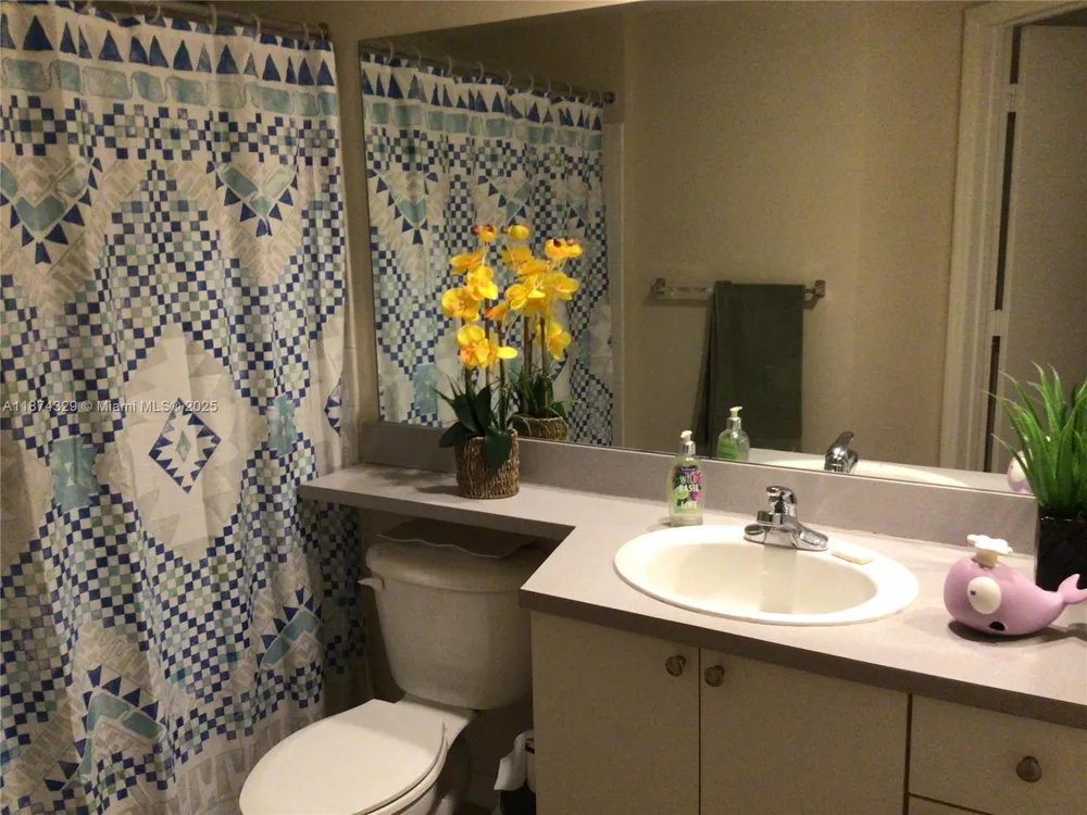 9201 Collins Ave #921 Surfside, FL 33154