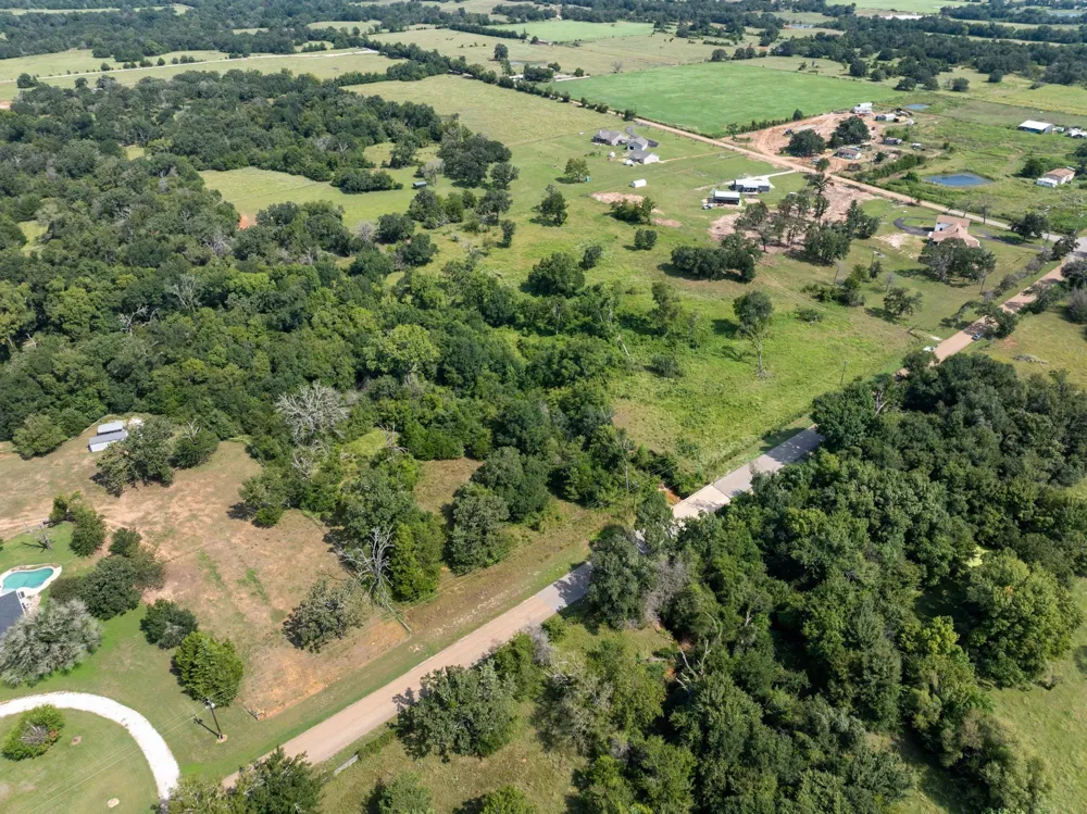 Cazey Loop Franklin, TX 77856
