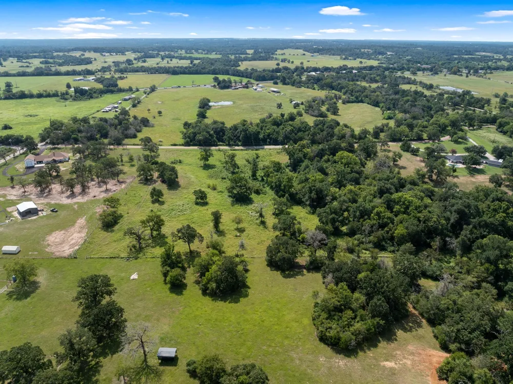 Cazey Loop Franklin, TX 77856