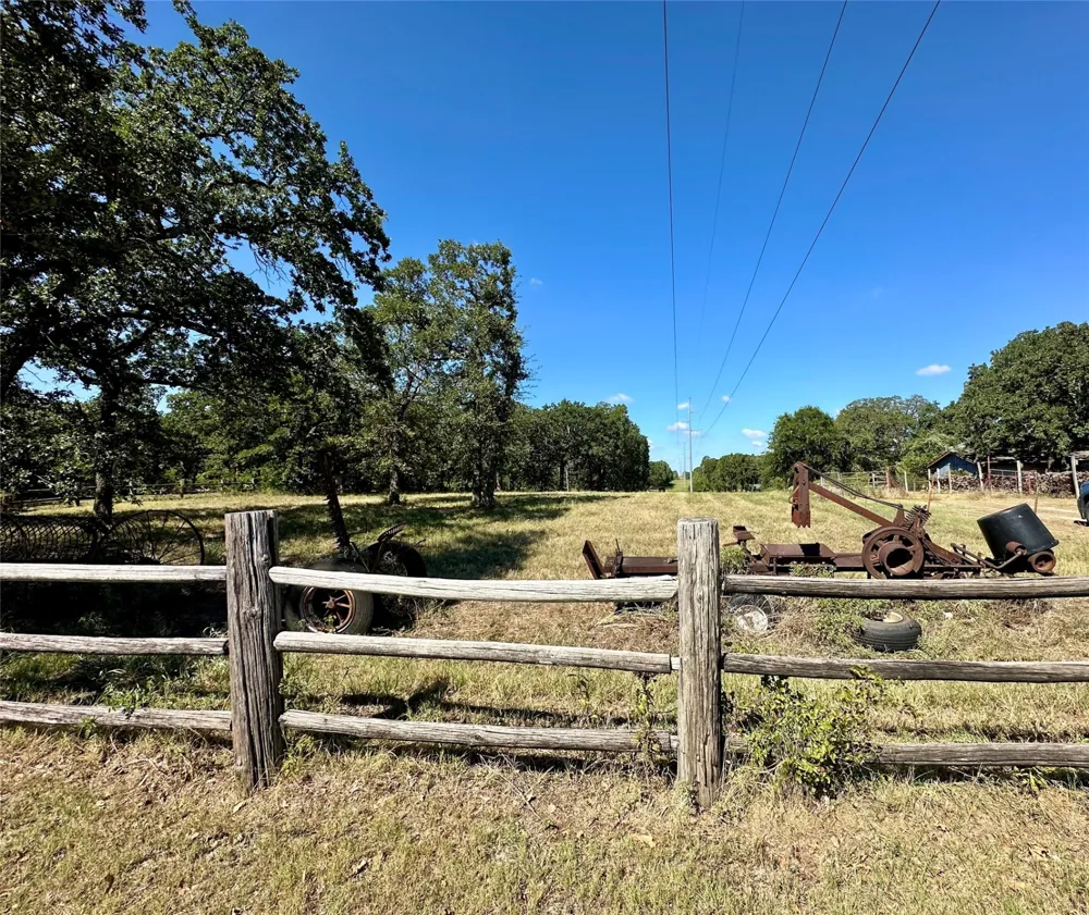 Trailwood Drive Joshua, TX 76058