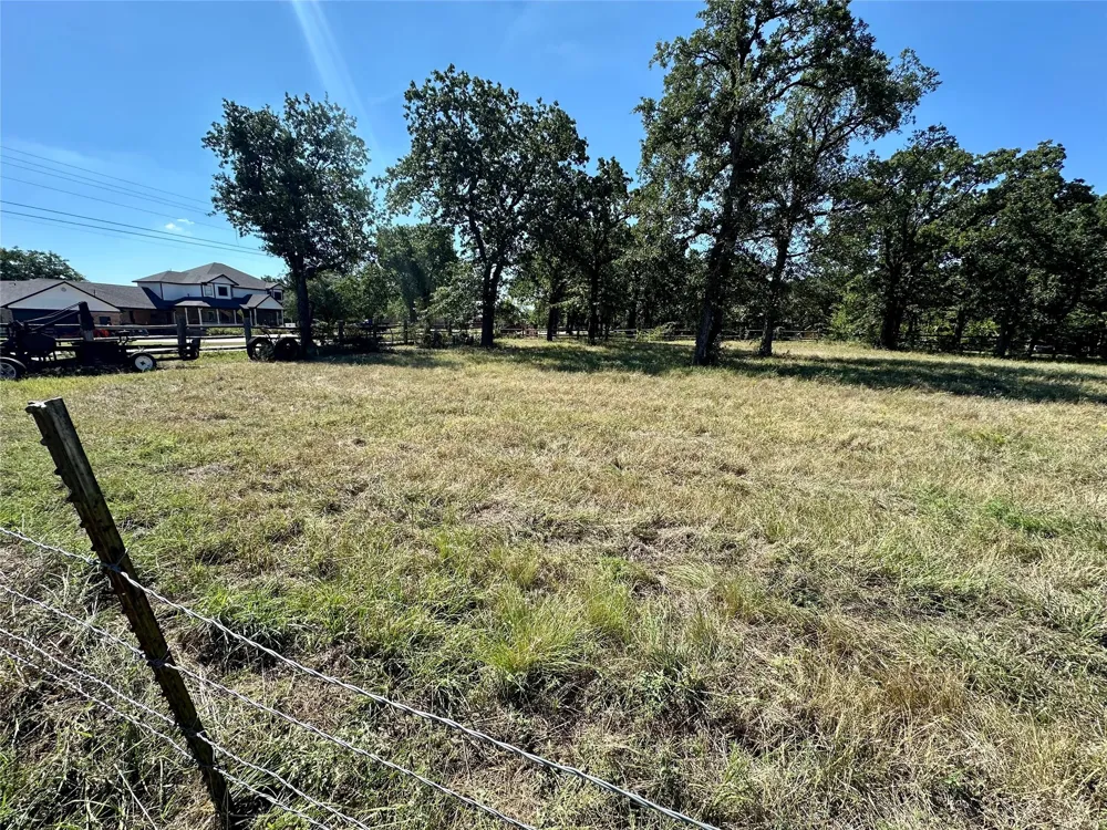 Trailwood Drive Joshua, TX 76058