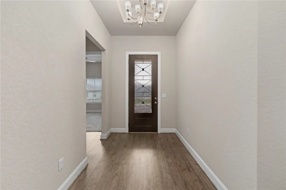 6533 Crockett Schertz, TX 78108
