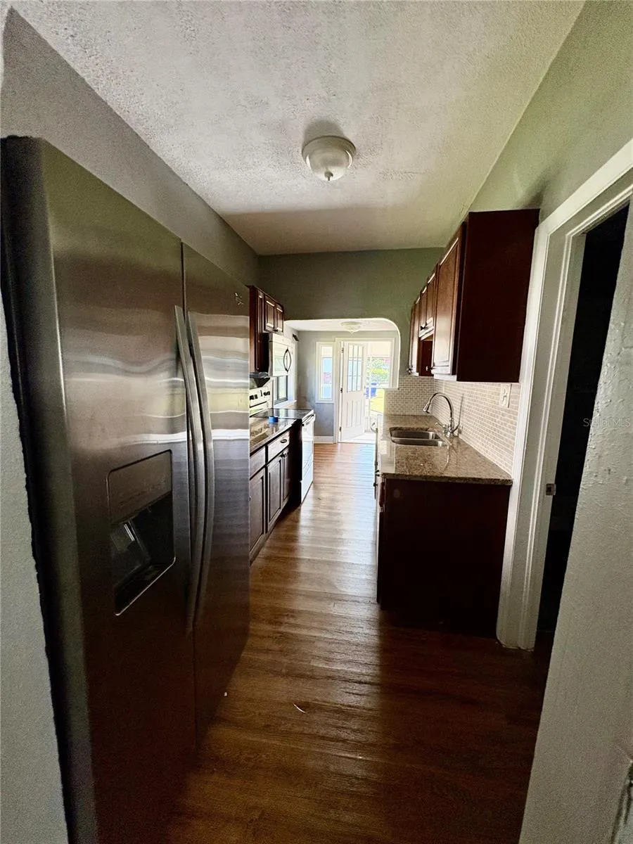 433 PENNSYLVANIA AVENUE St Cloud, FL 34769